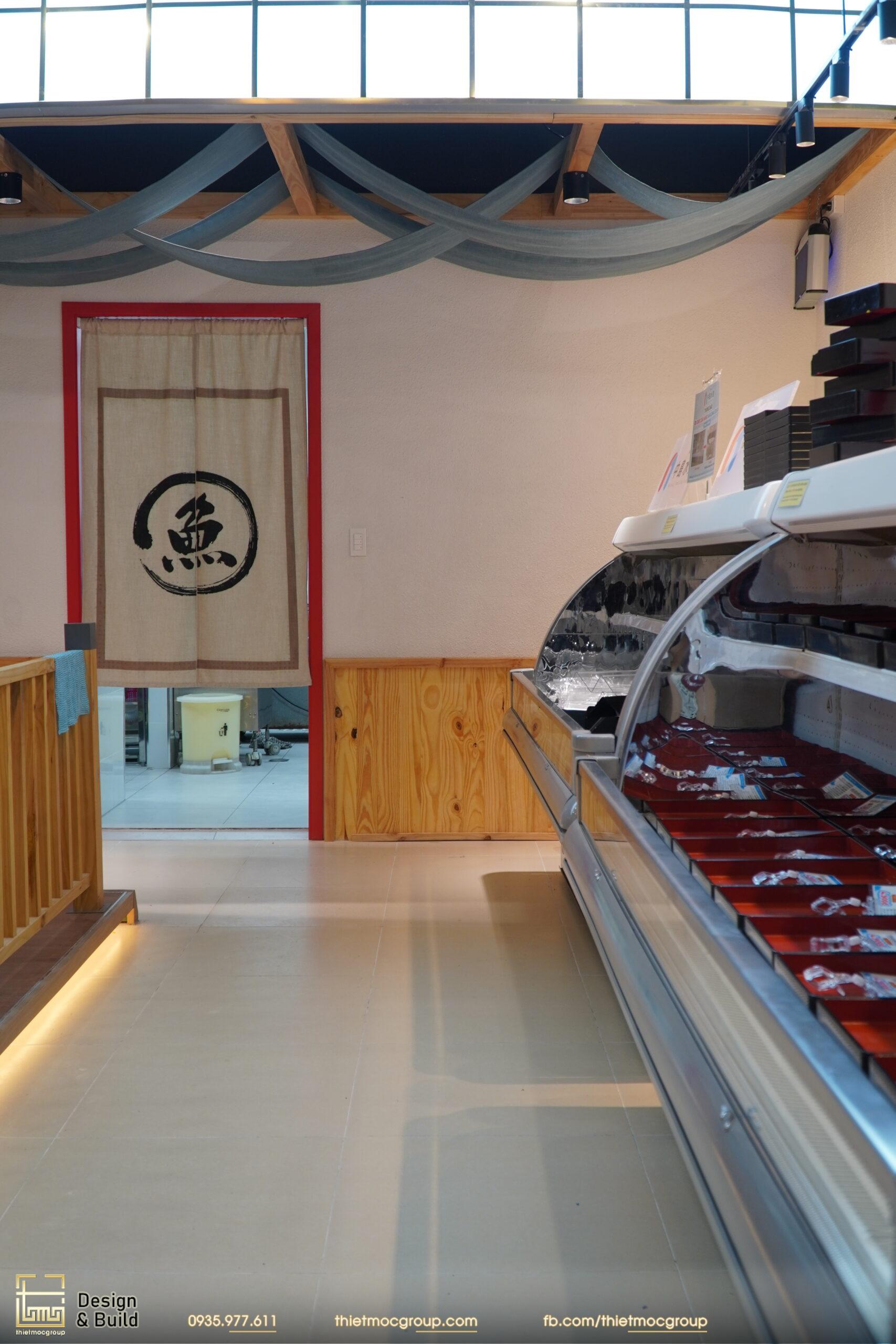 THI CÔNG CẢI TẠO CỬA HÀNG SUSHI-NAKAJIMA SUISAN ( VIỆT NAM ) 11 DSC00709 scaled